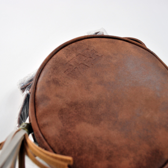 Star Wars Rebel Crossbody Fringe Bag - Picture 6 of 6